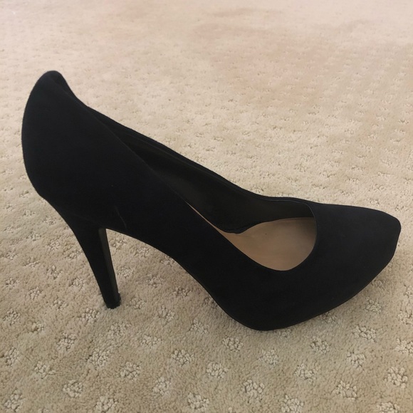 Le chateau black suede heels - Picture 5 of 6